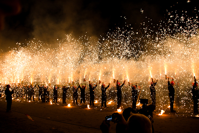 Squibbers lit the Weymouth beach on 28 July 2012 
