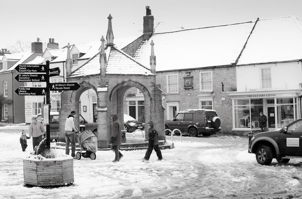 Julia, Beaminster Square